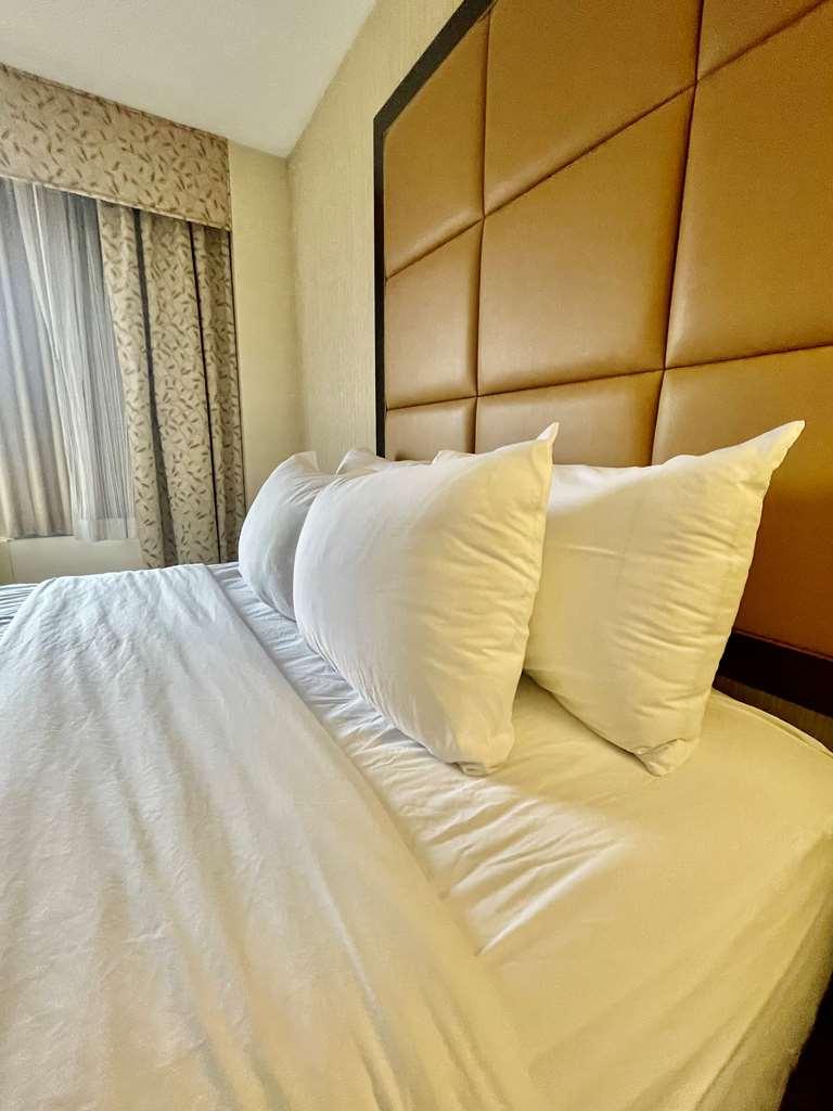 Brandywine Plaza Hotel Claymont Rom bilde